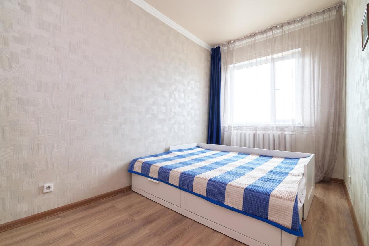 Квартира В Самом Центре Столицы Казахстана Appartement Astana Buitenkant foto